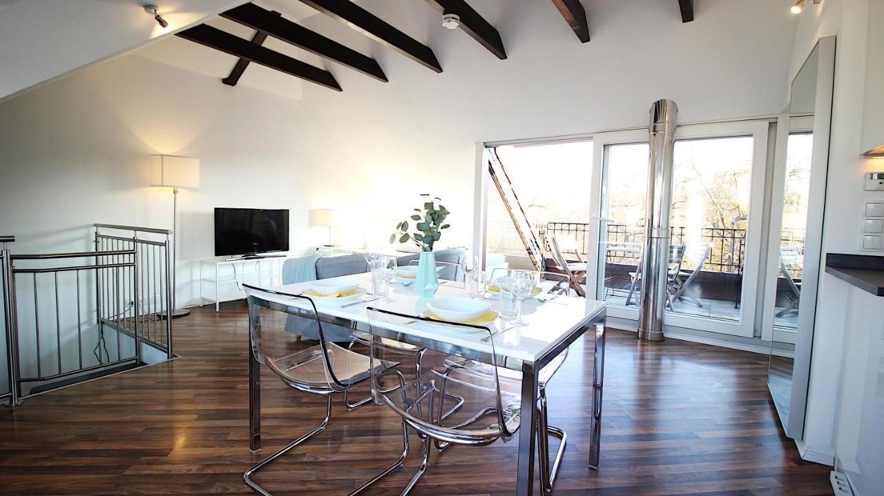 Idyllic Setting In Center - Bright & Modern Apartamento Wurzburgo Exterior foto
