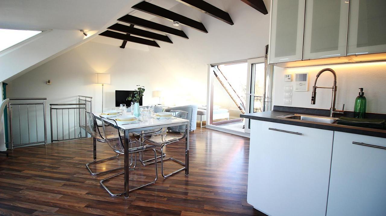 Idyllic Setting In Center - Bright & Modern Apartamento Wurzburgo Exterior foto